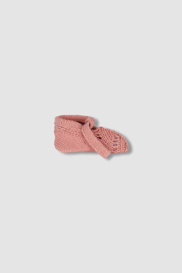 Botinhas de lã cor de rosa blush