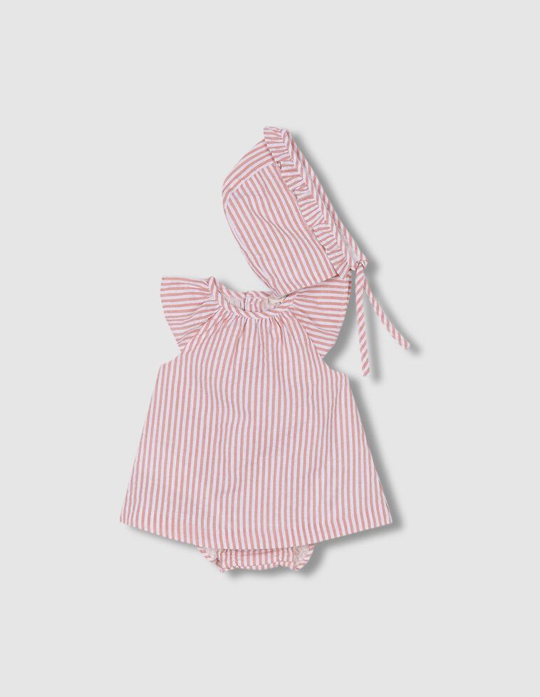 Conjunto de vestido e touca com tecido seersuker cor de rosa blush