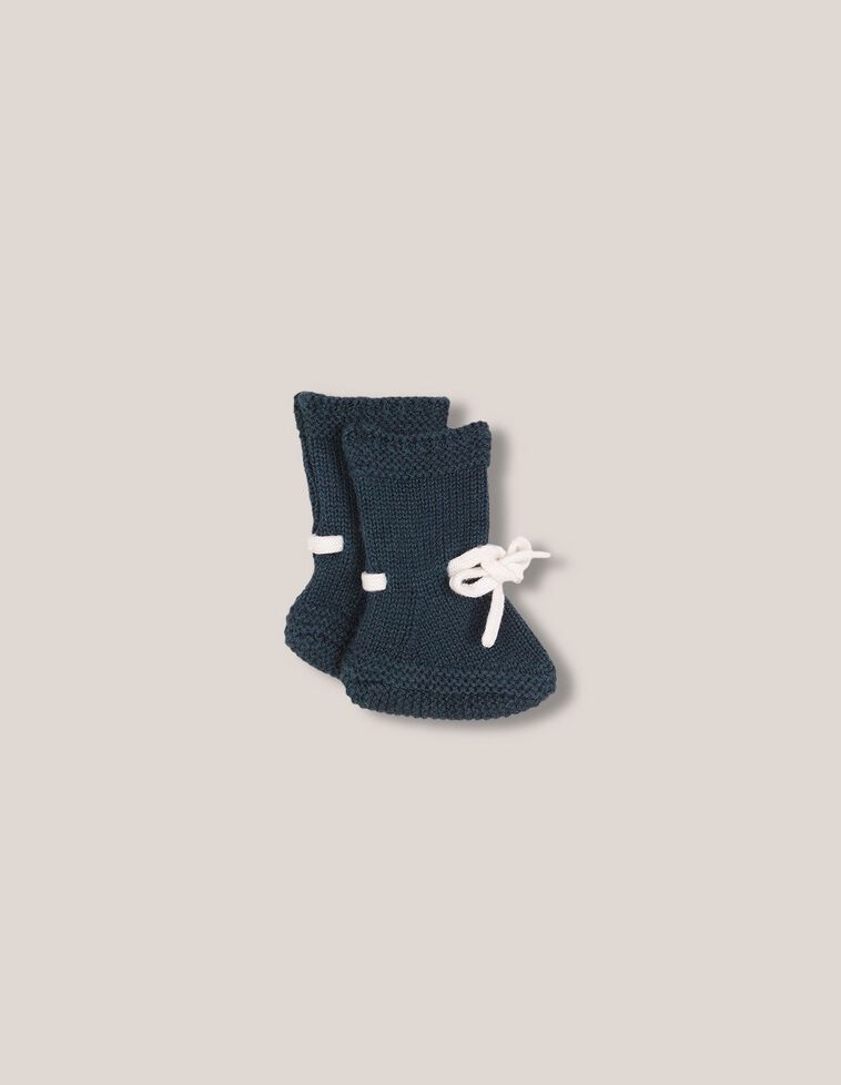 Chaussons avec laine et ruban contrasté vert