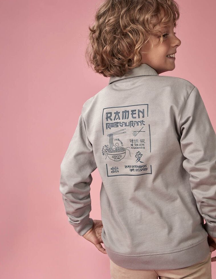 Polo com gráfico de ramen cinza