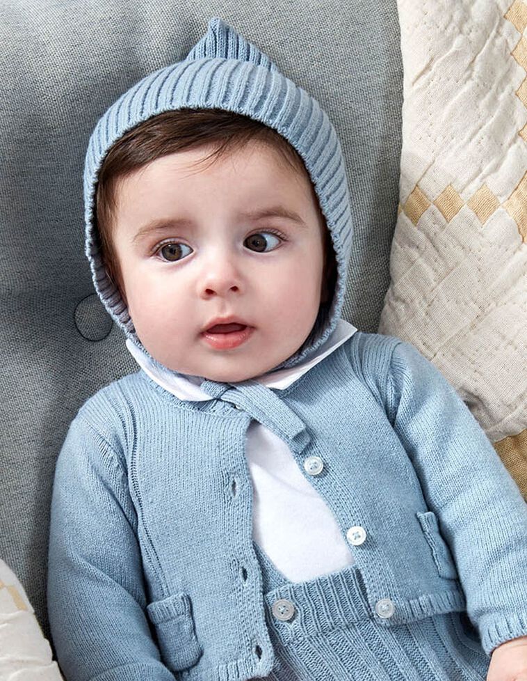 Bonnet type capuche côtelé bleu