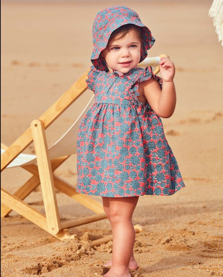 Robe &agrave; grande fleur rose