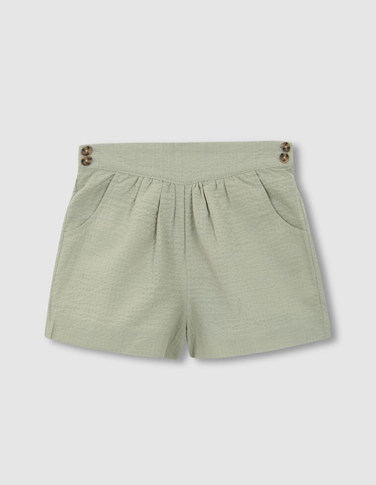 Grüne geknöpfte Bermuda-Shorts