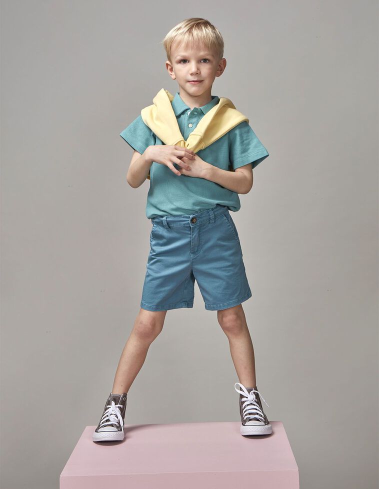 Pantalon chino court bleu clair