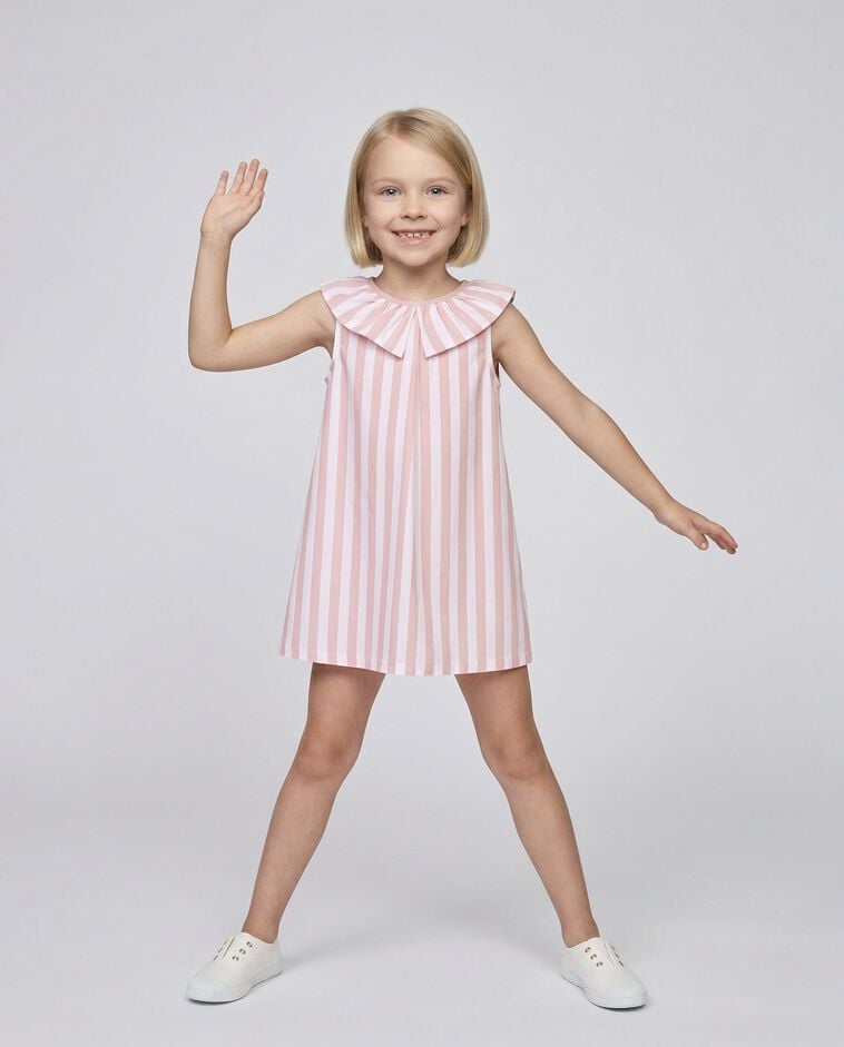 Vestido de malha com riscas brancas
