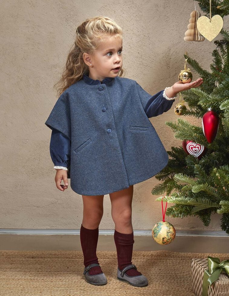 Capa em espiga com lã azul