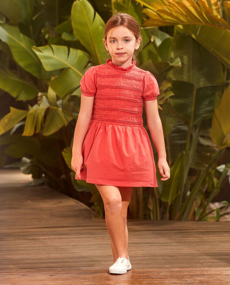 Kleid mit R&uuml;schen in Rosa
