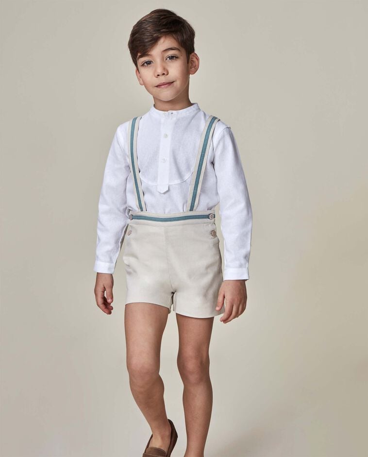 Pantaloni corti in lino con bretelle pietra