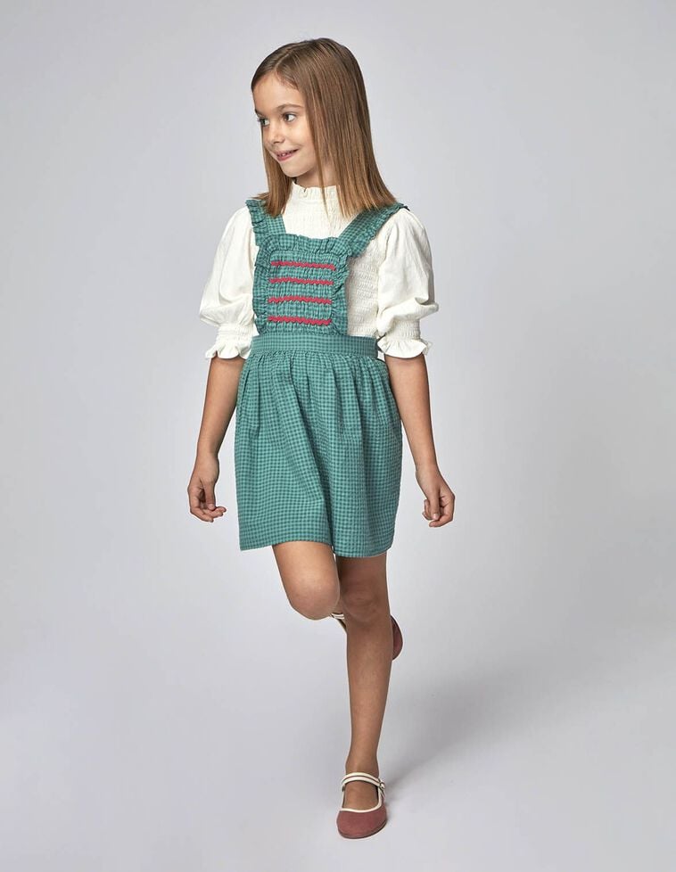 Tablier à carreaux vichy avec blouse verte