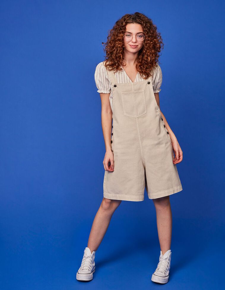 Salopette in twill color sabbia