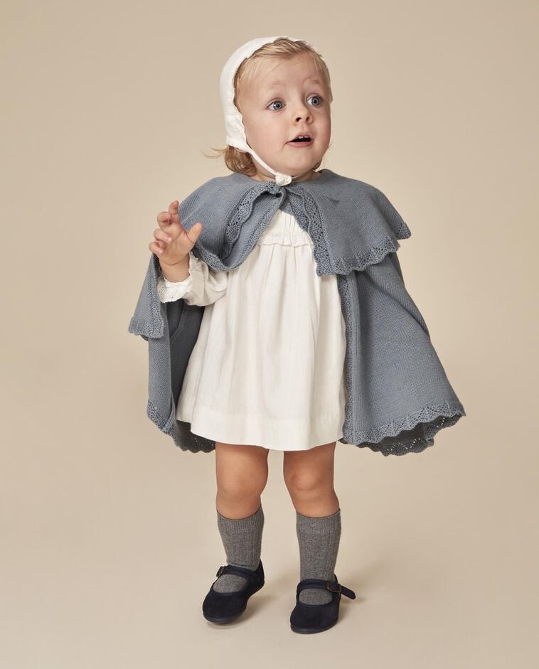 Cape bleue en maille b&eacute;b&eacute;