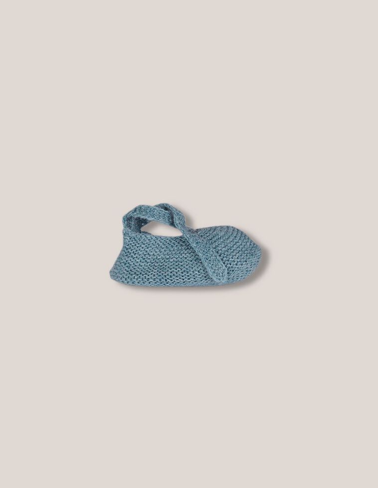 Chaussons en tricot point mousse avec nœud bleu clair