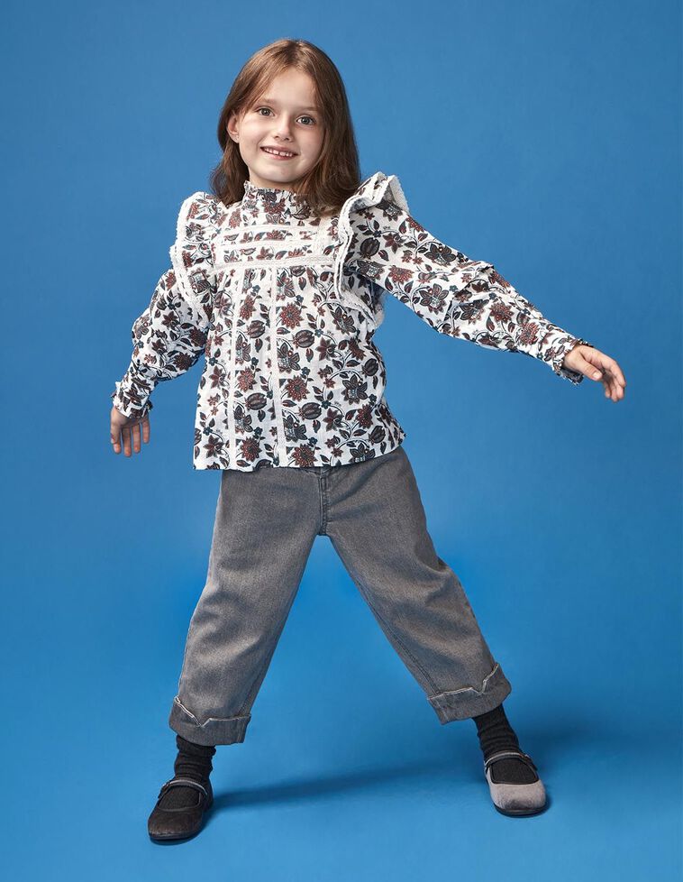 Blouse à fleurs à volants et bandes brodées blanc