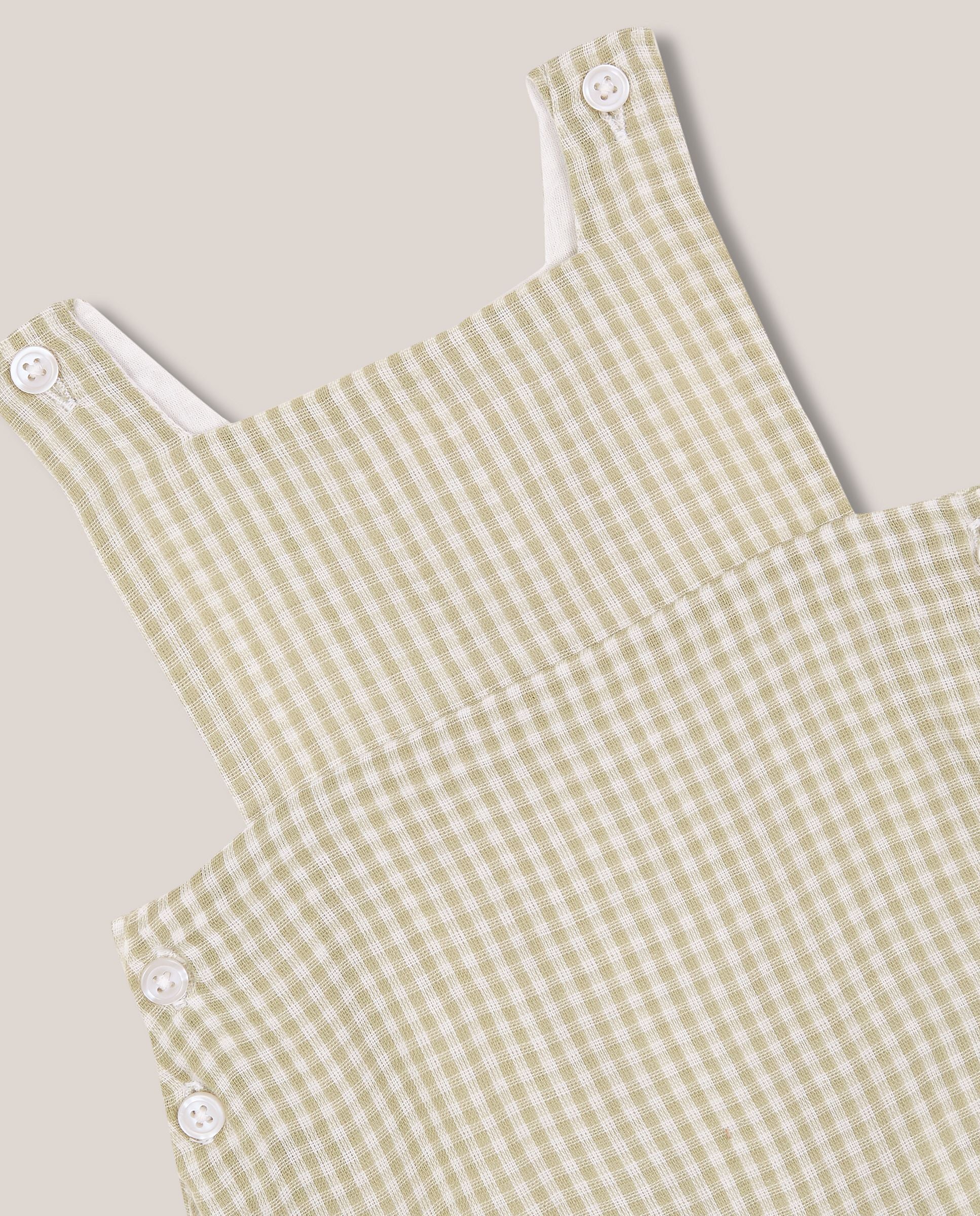  image number 3