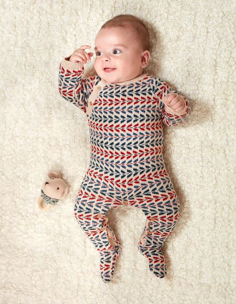 Jacquard-Strampler, in Rot