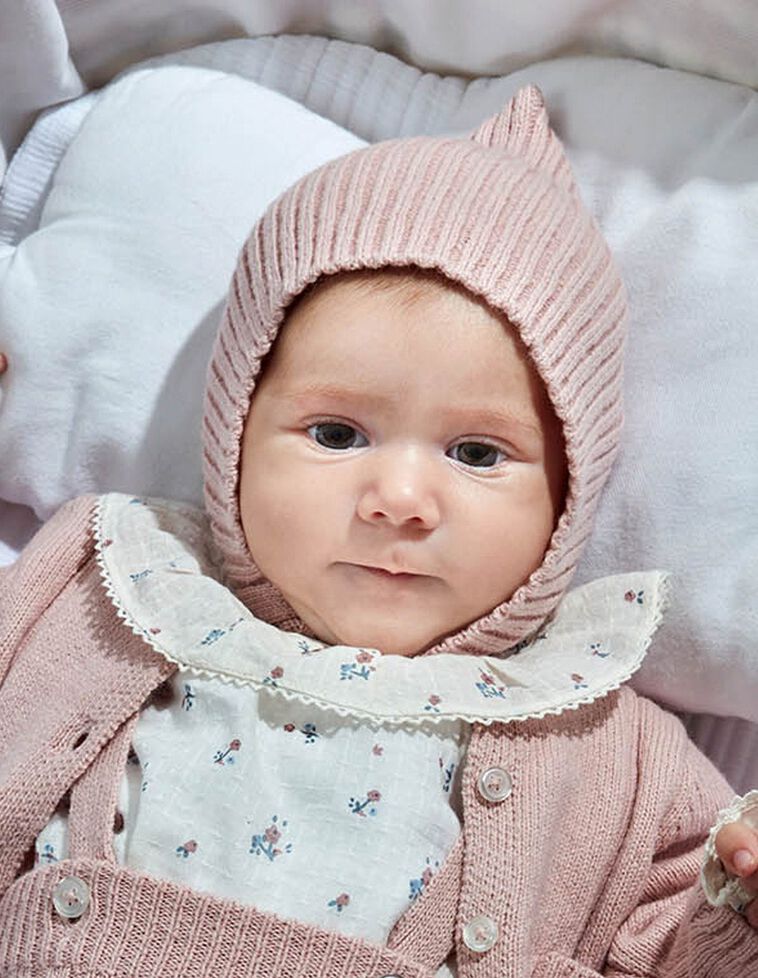Bonnet type capuche côtelé rose
