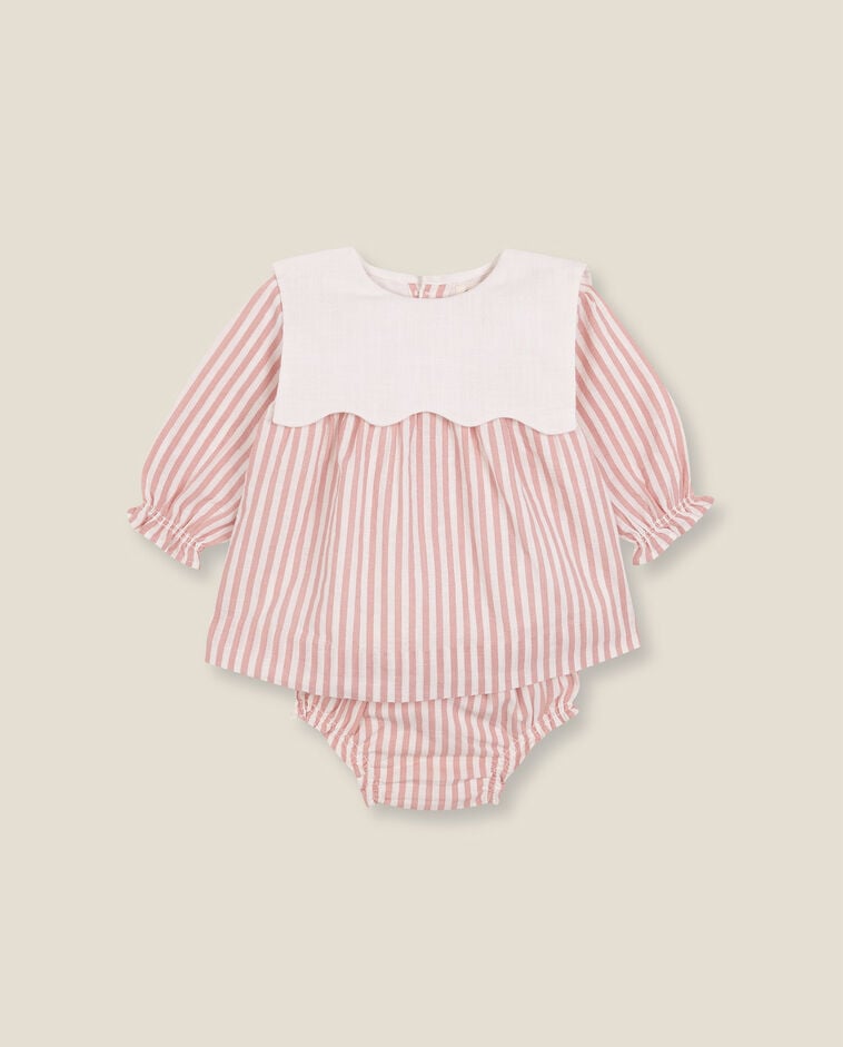 Robe rose &agrave; rayures nouveau-n&eacute;