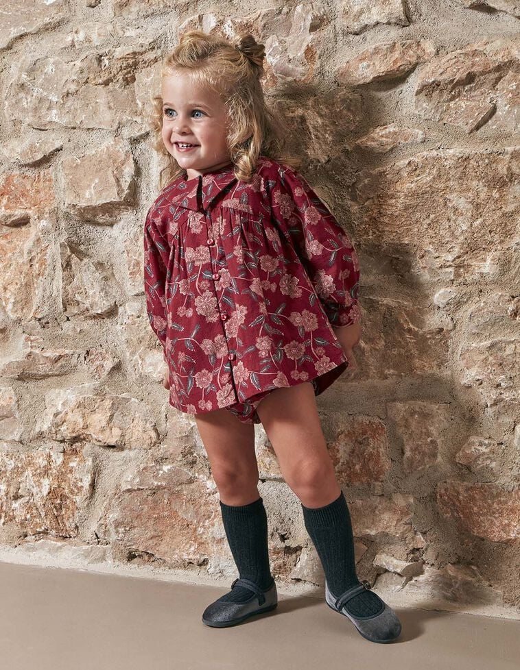 Robe grenat à imprimé fleurs et grand col