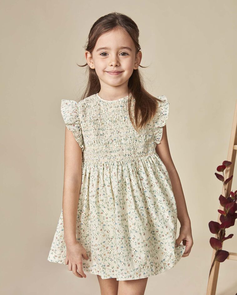 Robe &agrave; fleurs avec smocks coloris pierre