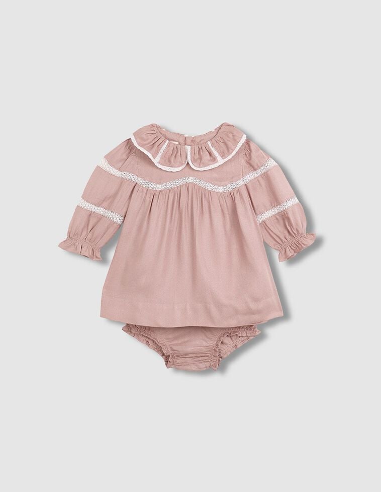 Robe à bretelles brodées lilas