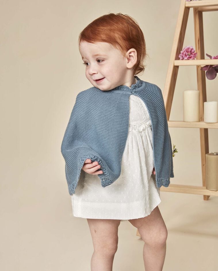 Capa com ondas cinza