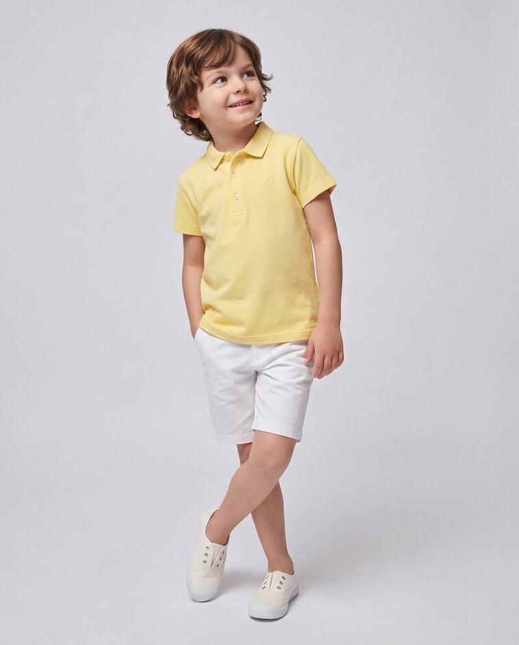 Polo b&aacute;sico de pique amarelo