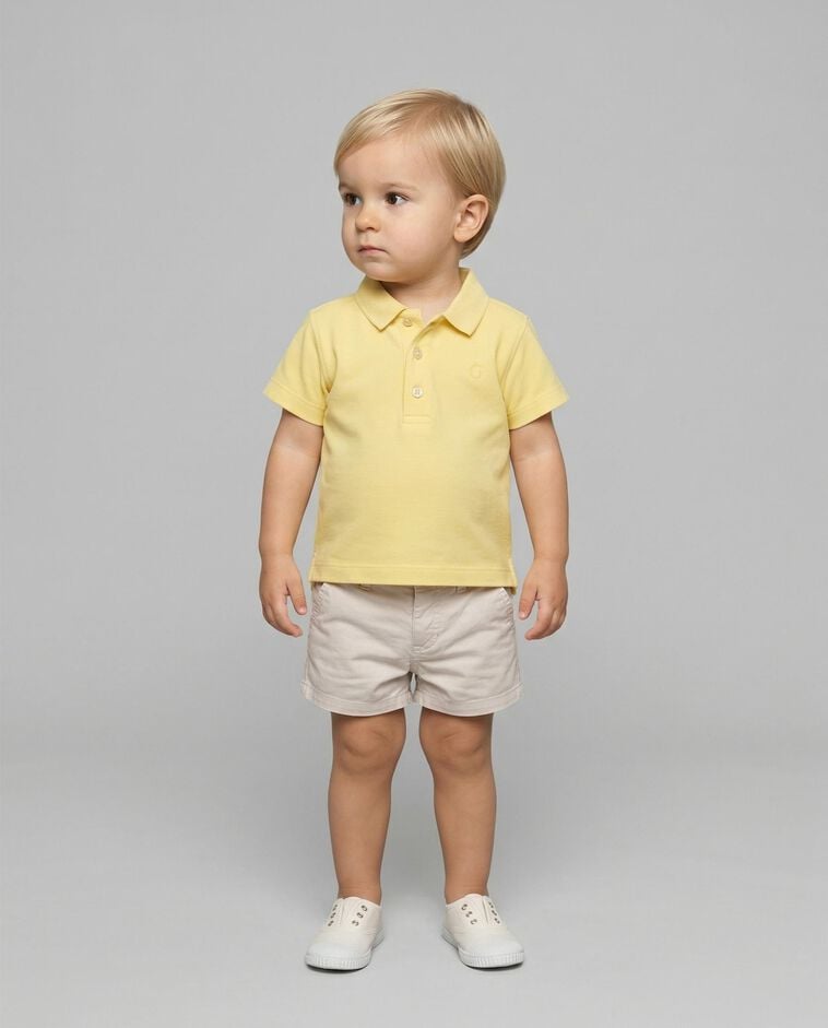 Polo b&aacute;sico de pique amarelo