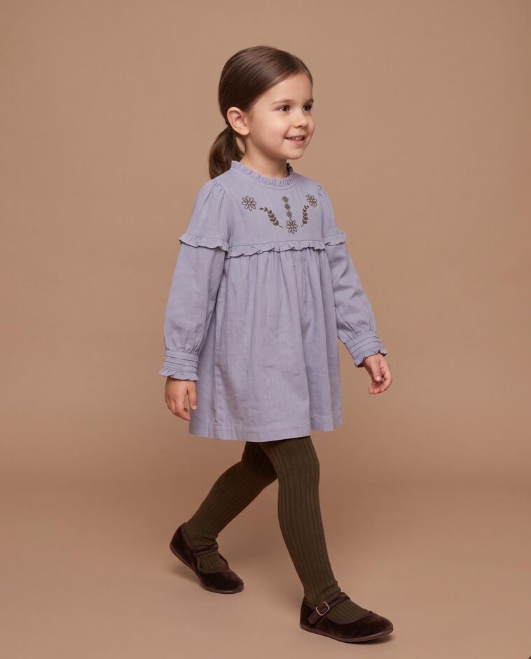 Vestido azul com bordados menina