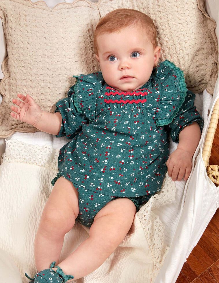 Robe imprimée avec smock vert