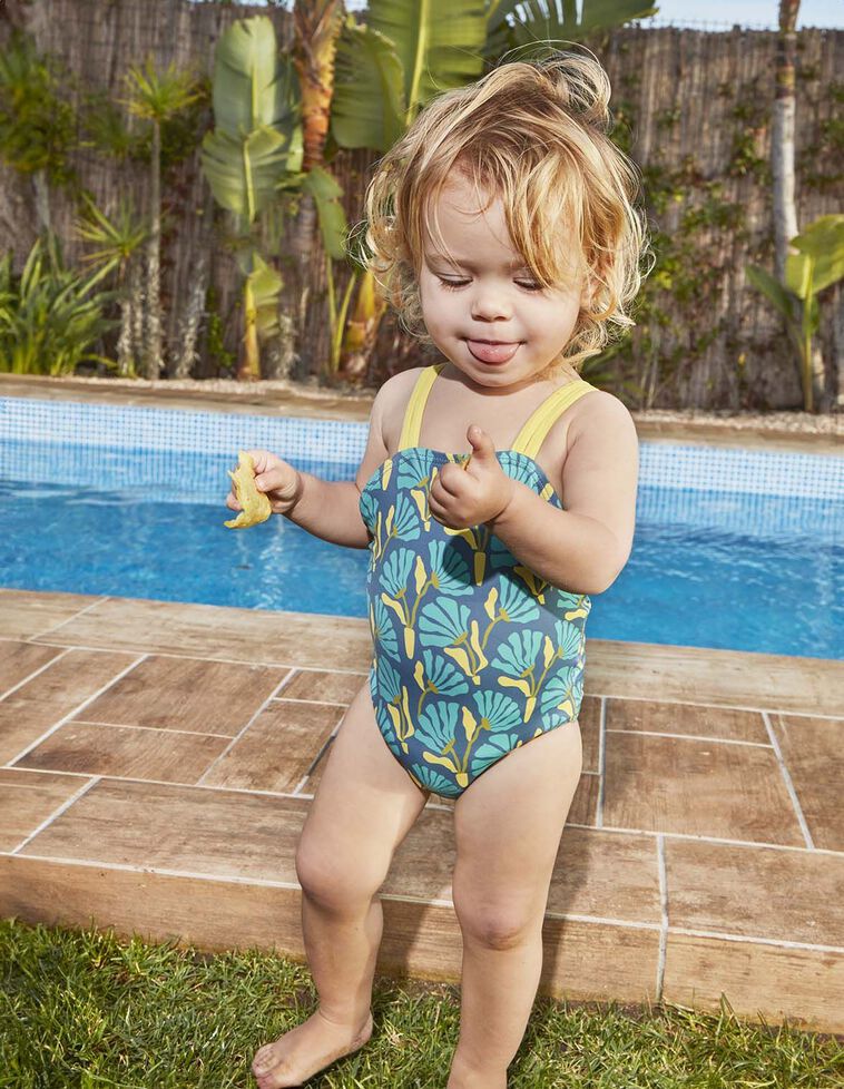Maillot de bain fleuri avec contraste bleu