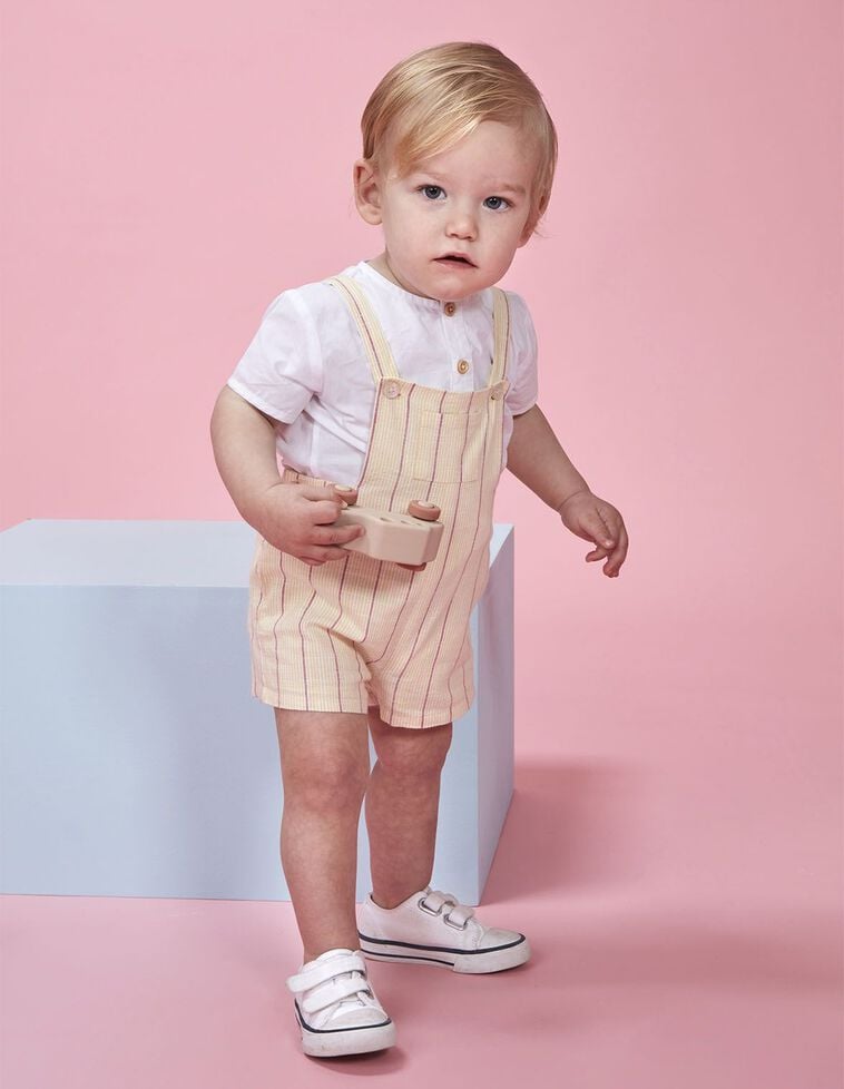 Chemise blanche sans col