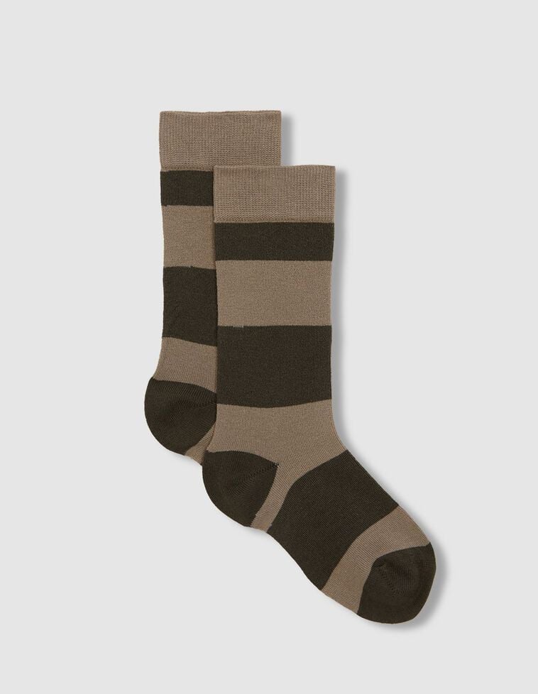 Chaussettes à rayures vertes