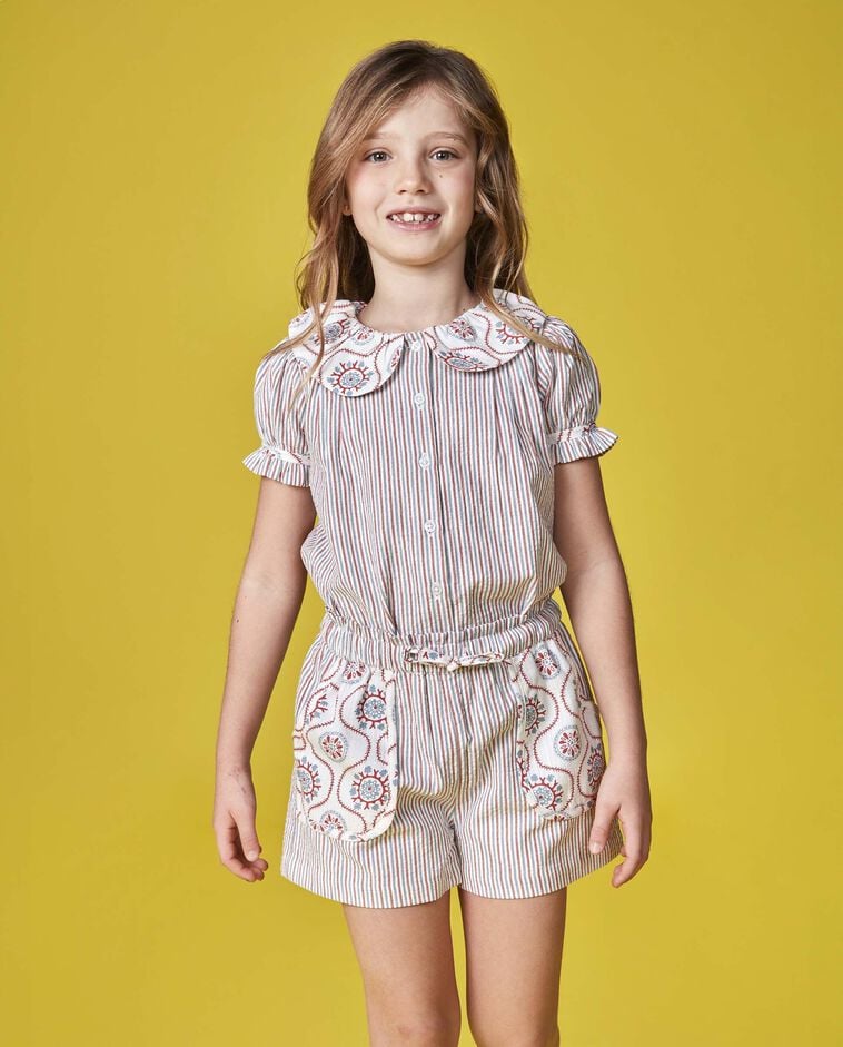 Blouse manches courtes en tissus contrast&eacute;s blanche