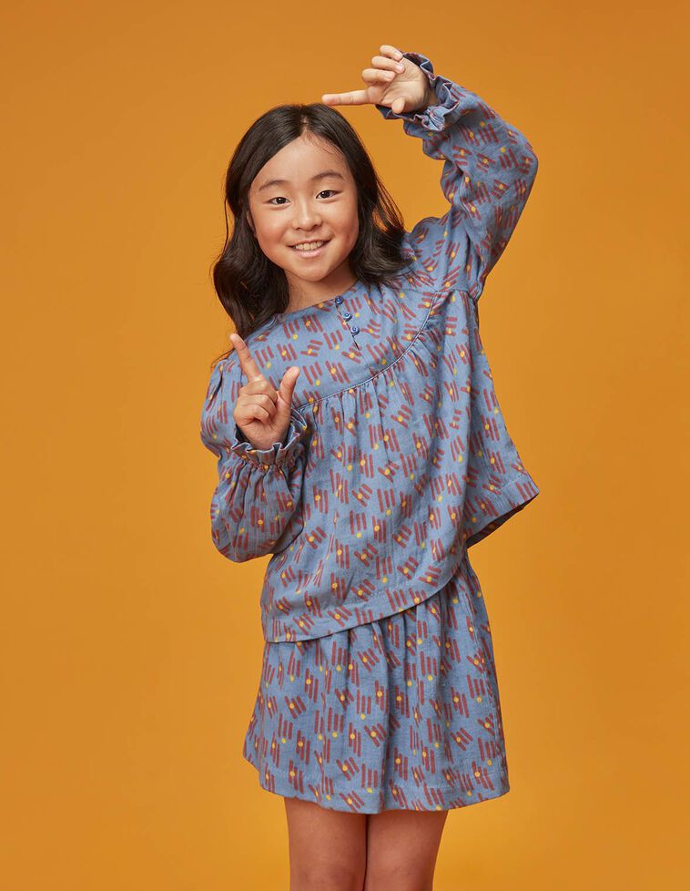 Blouse bleu clair imprimé géométrique