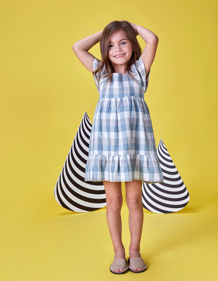 Vestido com padrão de xadrez vichy  azul