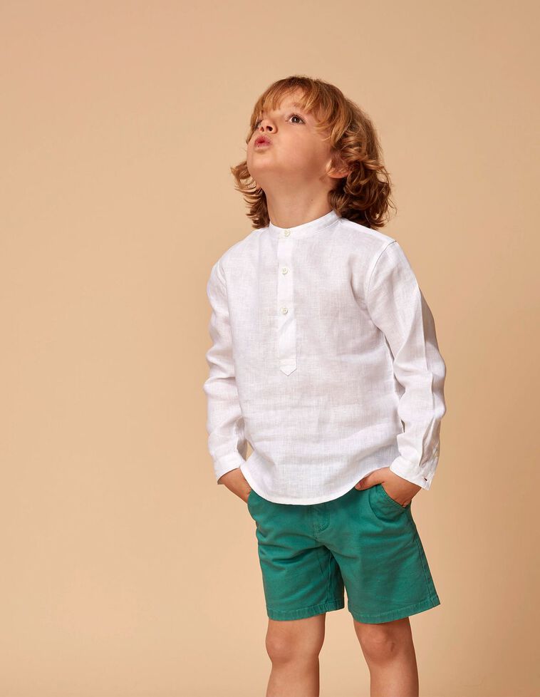 Bermuda chino color verde