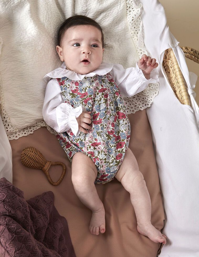 Tutina off-white con stampa liberty