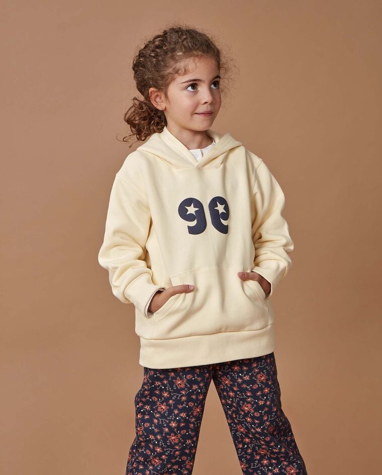 Sweatshirt amarela com estampado estrela menina