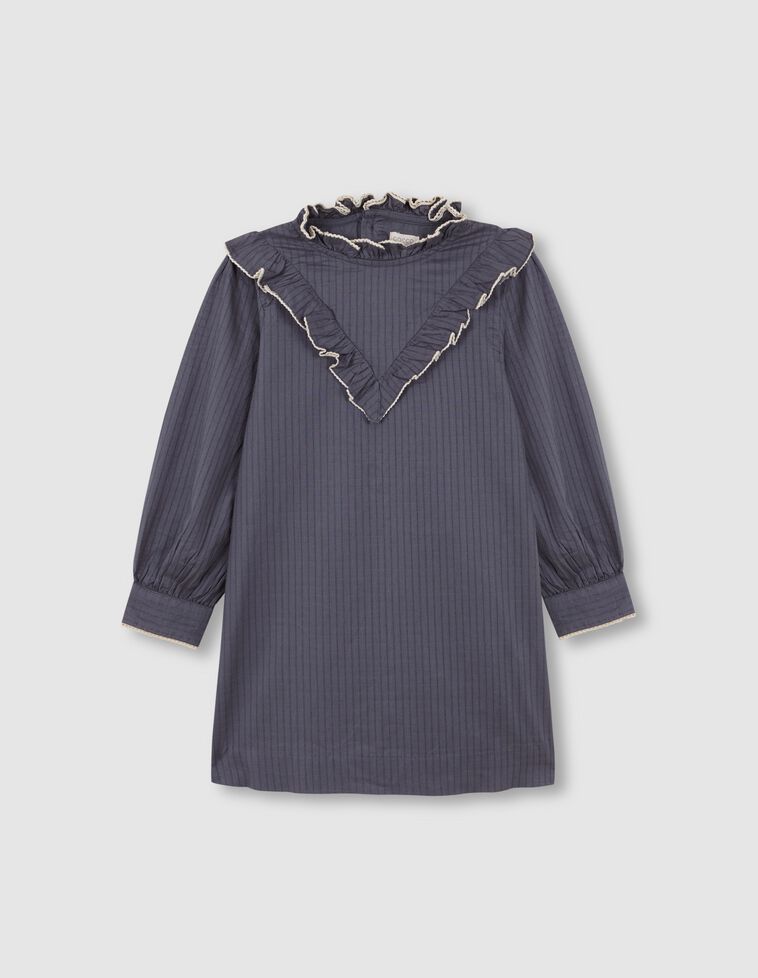 Robe bleue avec volant et col montant