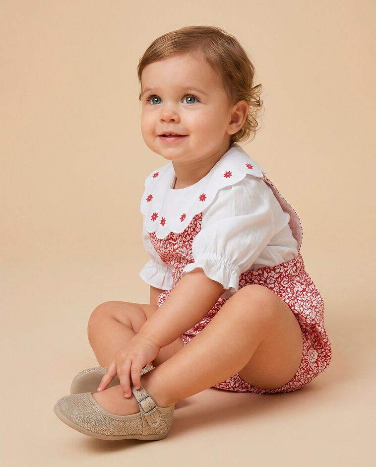 Camicia in lino collo con ricami bianca