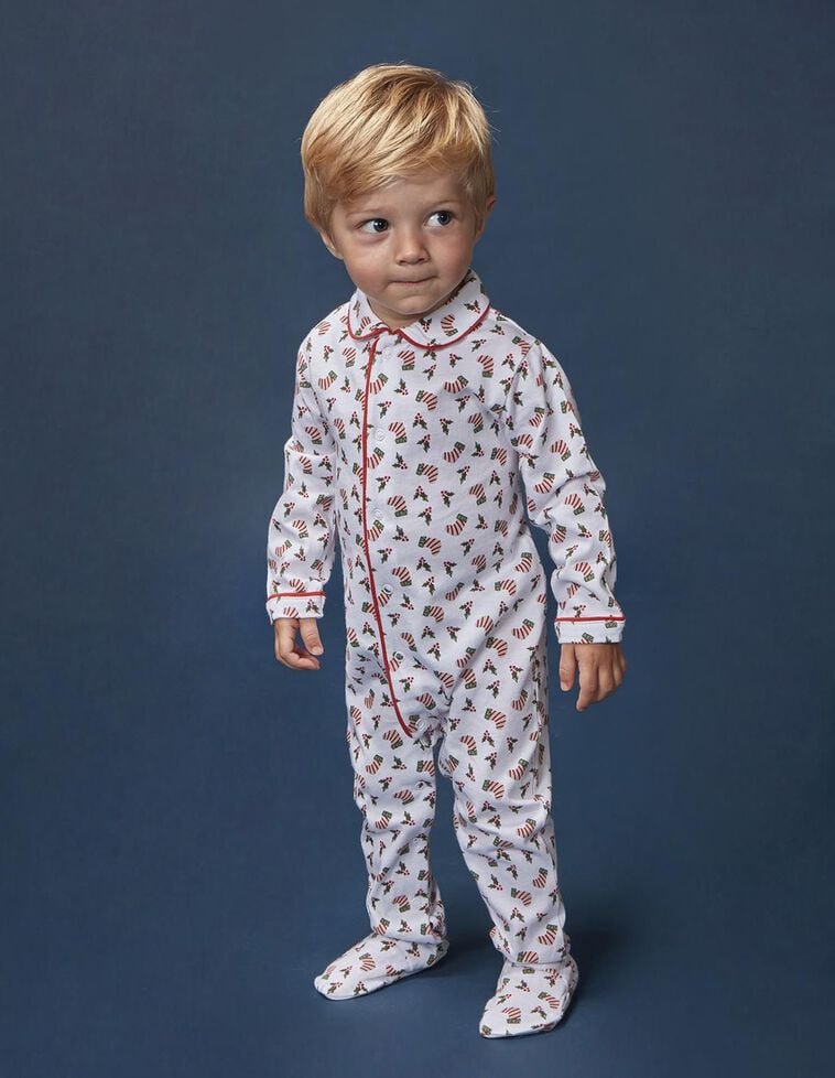 Pyjama de Noël avec bordure contrastée blanche Pyjama de Noël avec bordure contrastée blanche
