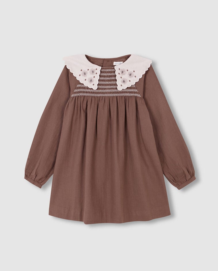 Vestido castanho com nido de abelha menina