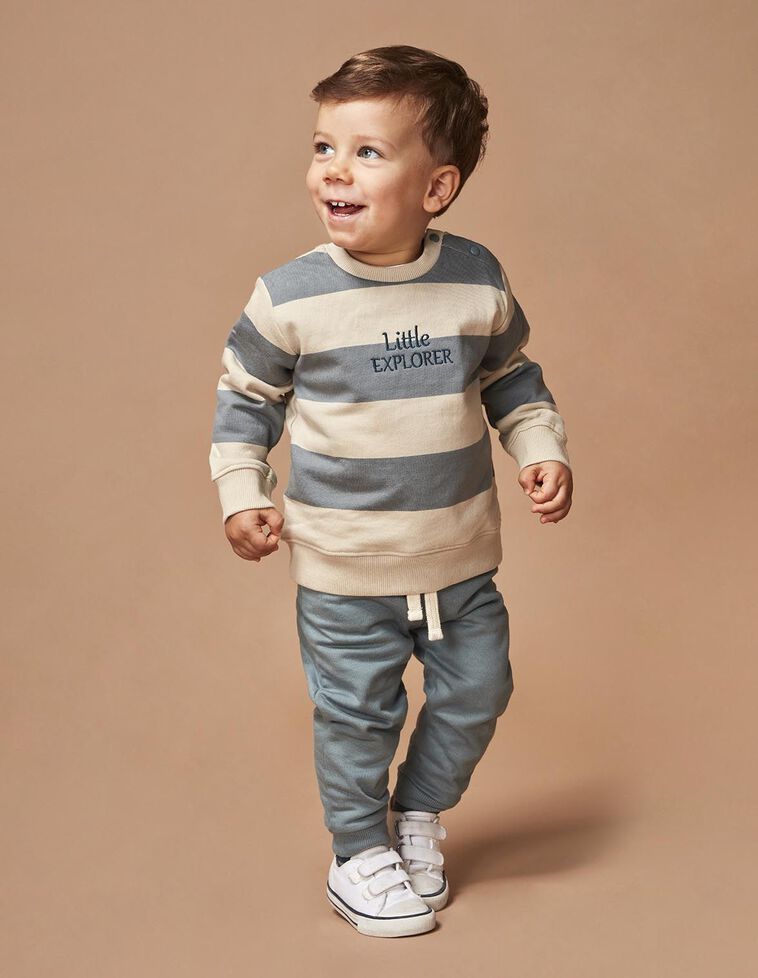 Pantaloni tuta azzurro chiaro