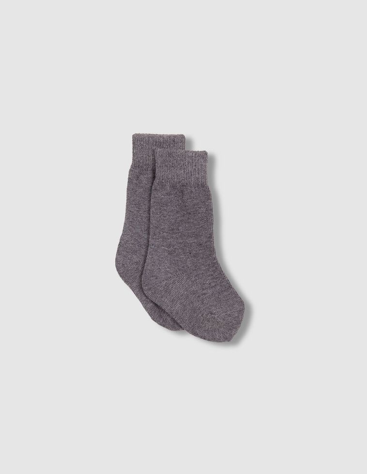Einfarbige Socken, in Grau