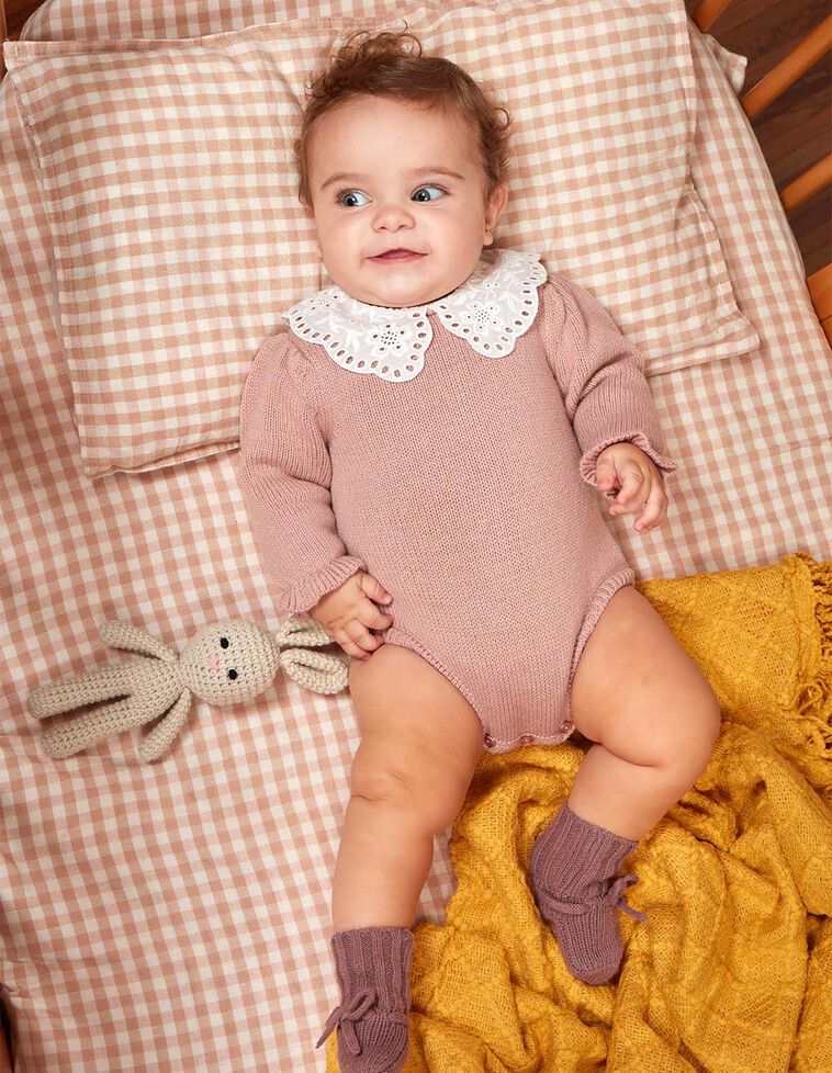 Coprifasce con contrasto lilla