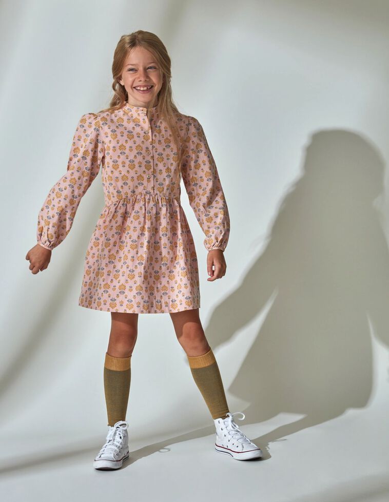 Vestido estampado c/ gola mao