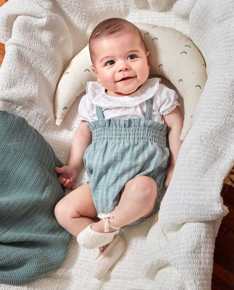 Camicetta con collo a volant bianca