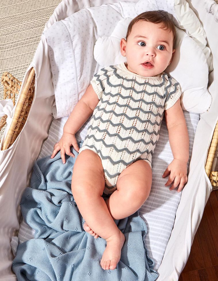 Babygrow sem pernas de malha cru
