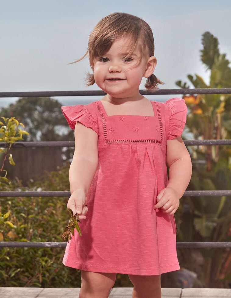 Robe à volants rose