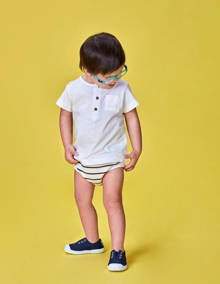 T-shirt de estilo padeiro com bolso  esbranquiçada